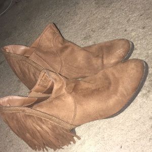 Ankle boots
